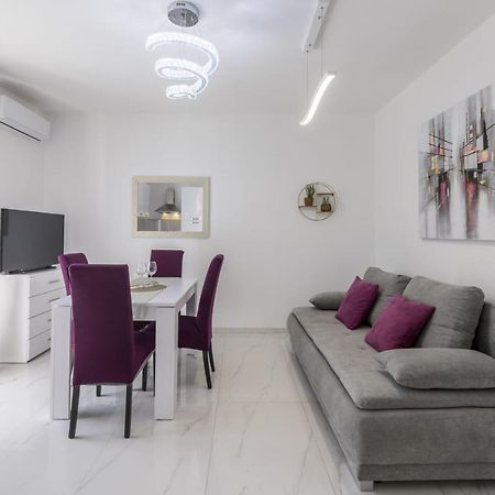 Royal Rose Gold Apartment Vodice Ngoại thất bức ảnh
