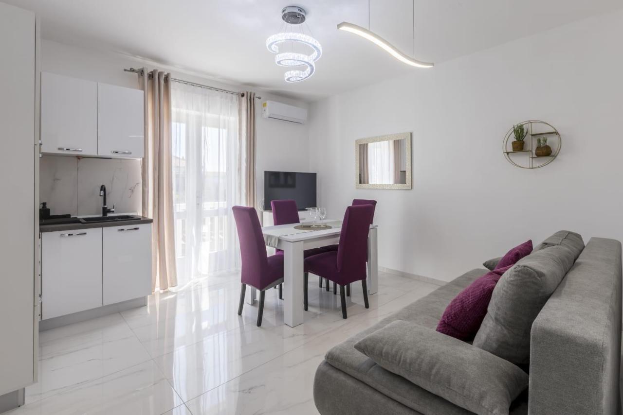 Royal Rose Gold Apartment Vodice Ngoại thất bức ảnh